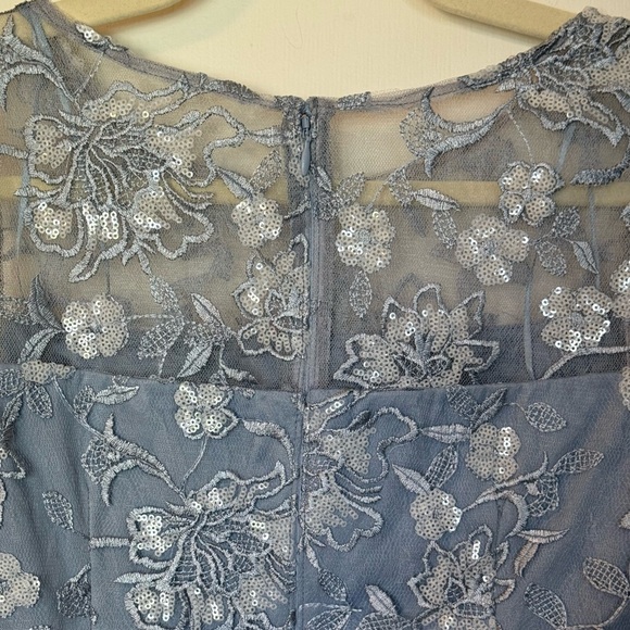 Alex Evenings Dusty Blue Embroidered Floral Sequin Sheath Dress NWT- Size 6P - Picture 7 of 8